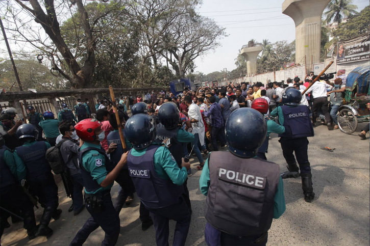 ছাত্রদলের মিছিলে পুলিশের বাধা