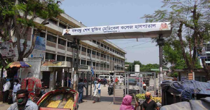 BSMMC ICU in Faridpur suffer from shortage of doctors