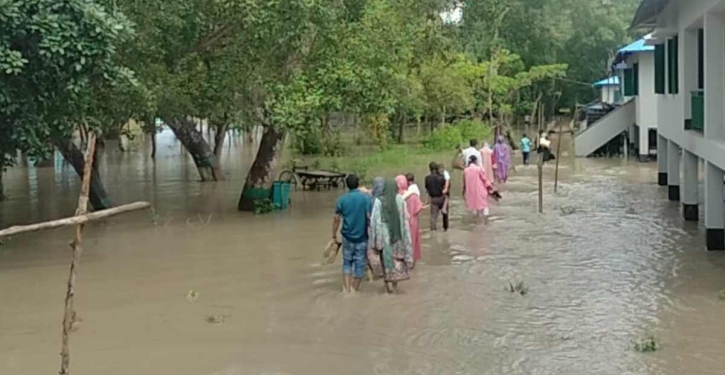 Low-lying areas in Sundarbans inundated due to tidal surge