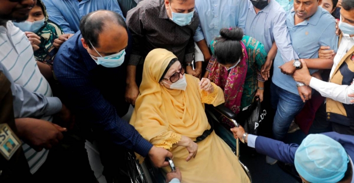 Khaleda to be kept under close observation for few more days