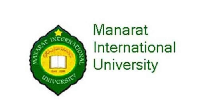 Explain why Manarat university trustee board reorganisation not illegal: HC