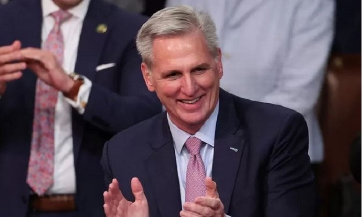 McCarthy elected US House Speaker amid angry scenes