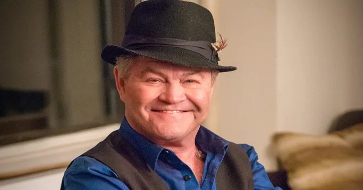 Monkees’ drummer Micky Dolenz is suing the FBI