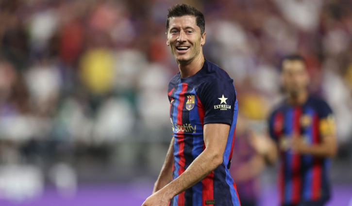 Nobody remembers the 8-2!' - Lewandowski quizzed on Barca's