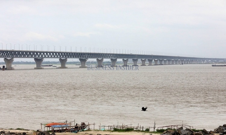 Train services via Padma Bridge to begin from Jun: Railways minister