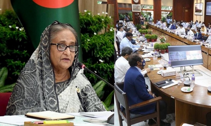 Maintain Bangladesh’s current development pace: PM to secretaries