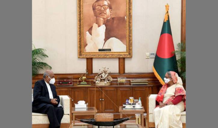 Hasina seeks more Sri Lankan investment in SEZs