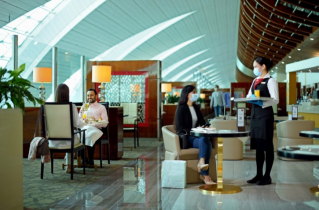 Emirates gradually re-opens worldwide lounges