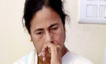 Mamata expresses shock at Soumitra’s demise