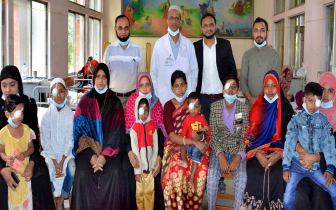 Chattogram hospital conducts eye surgery on Rohingya children