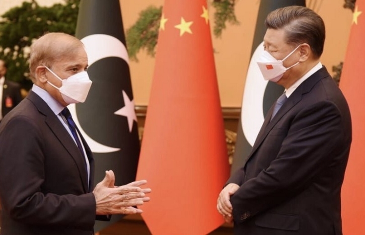 Pakistan, China agree to expand, accelerate Economic Corridor