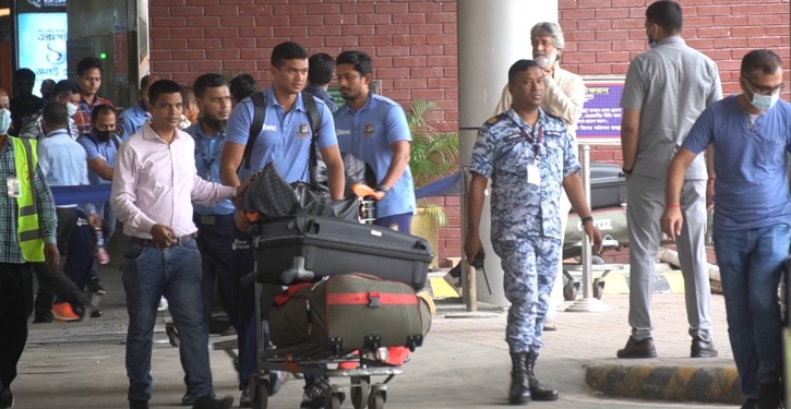 Tigers return home after horrible Asia Cup