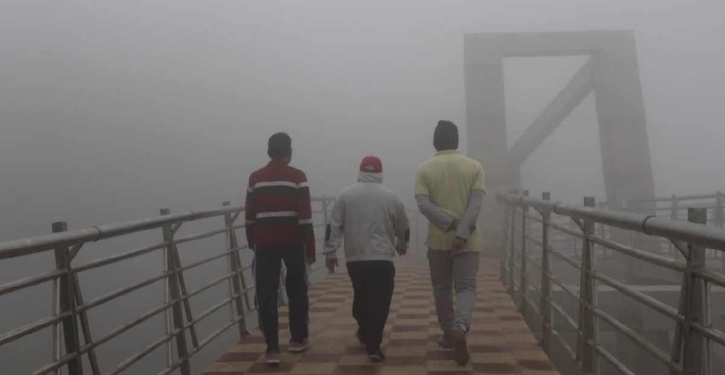 Moderate to thick fog likely across Bangladesh