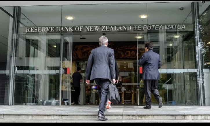 New Zealand holds key interest rate steady