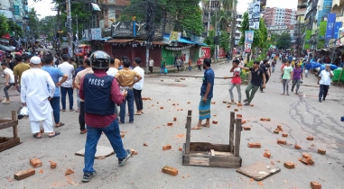 অসহযোগ আন্দোলনে ৮ জেলায় নিহত ১৩