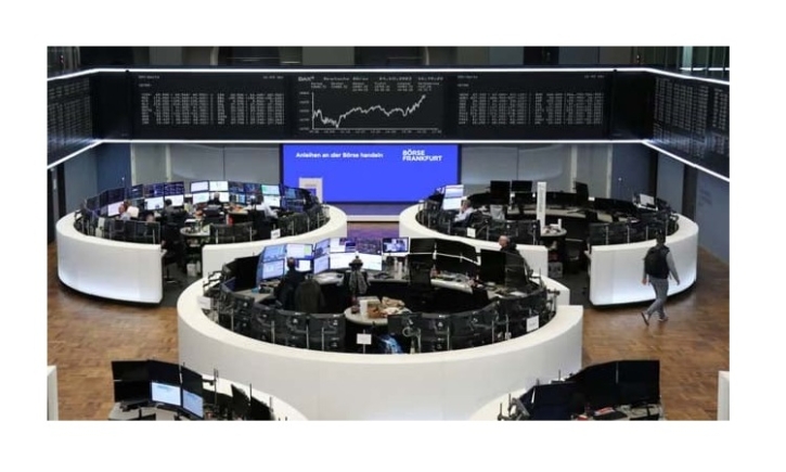 European stock markets diverge at open