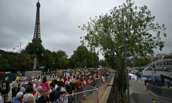 Paris poised for Olympic opening ceremony spectacular