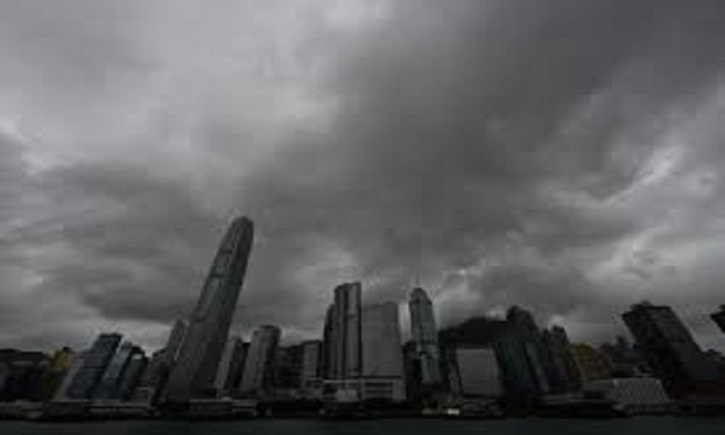 Hong Kong bourse to keep trading through severe weather: Leader