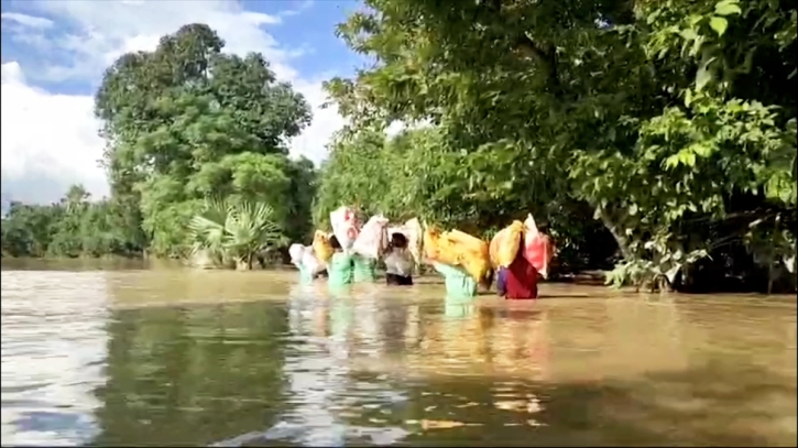 বন্যায় মৃত্যু বেড়ে ২৩, ক্ষতিগ্রস্ত ৫৫ লাখ মানুষ